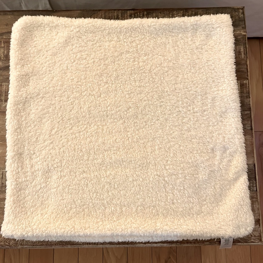 Pottery Barn Euro Sherpa Shams (set)